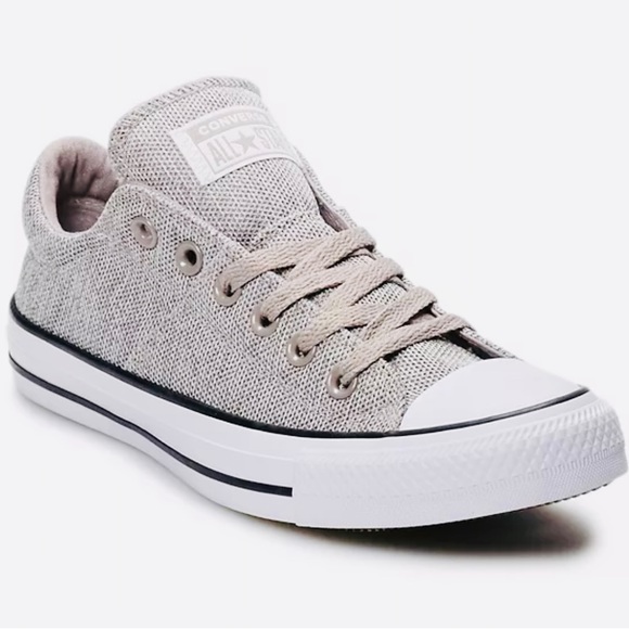 Converse Shoes - Converse Chuck Taylor Women’s Gray Low Top Canvas Sneakers Size 8